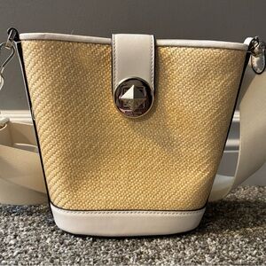 Elegant Cream and Tan Women's Bag